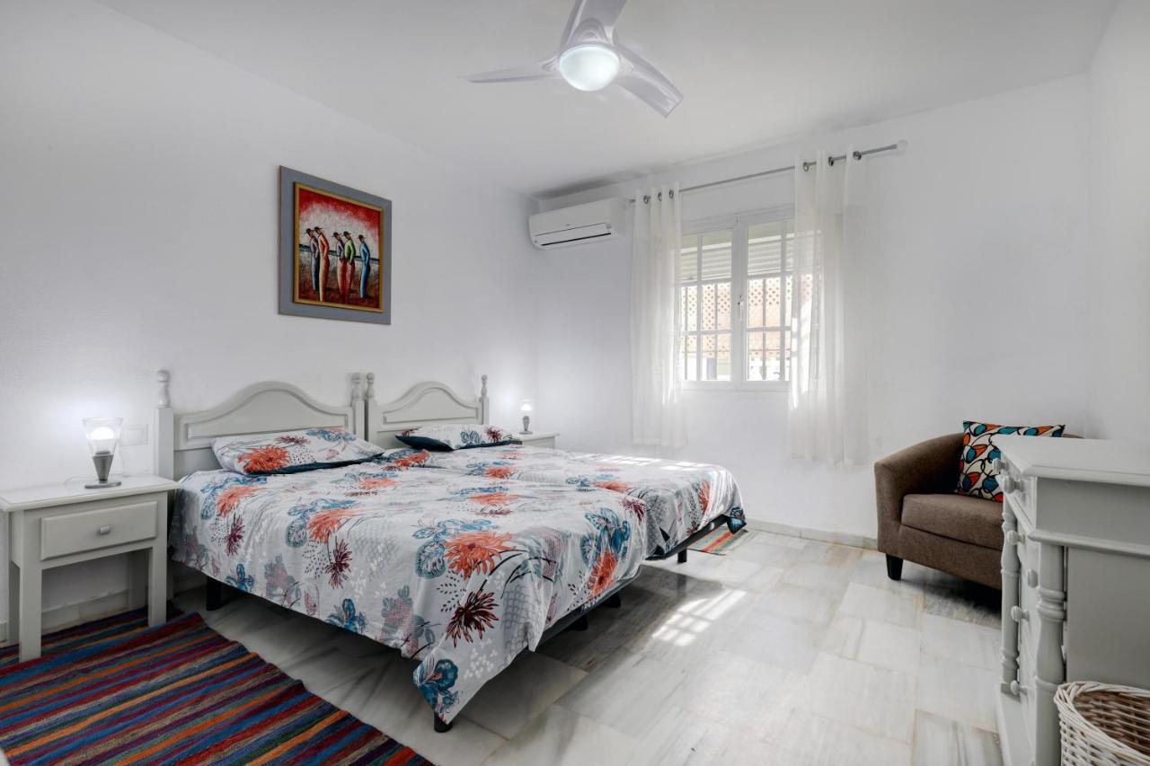 Los Flamencos Manilva Apartment Exterior photo